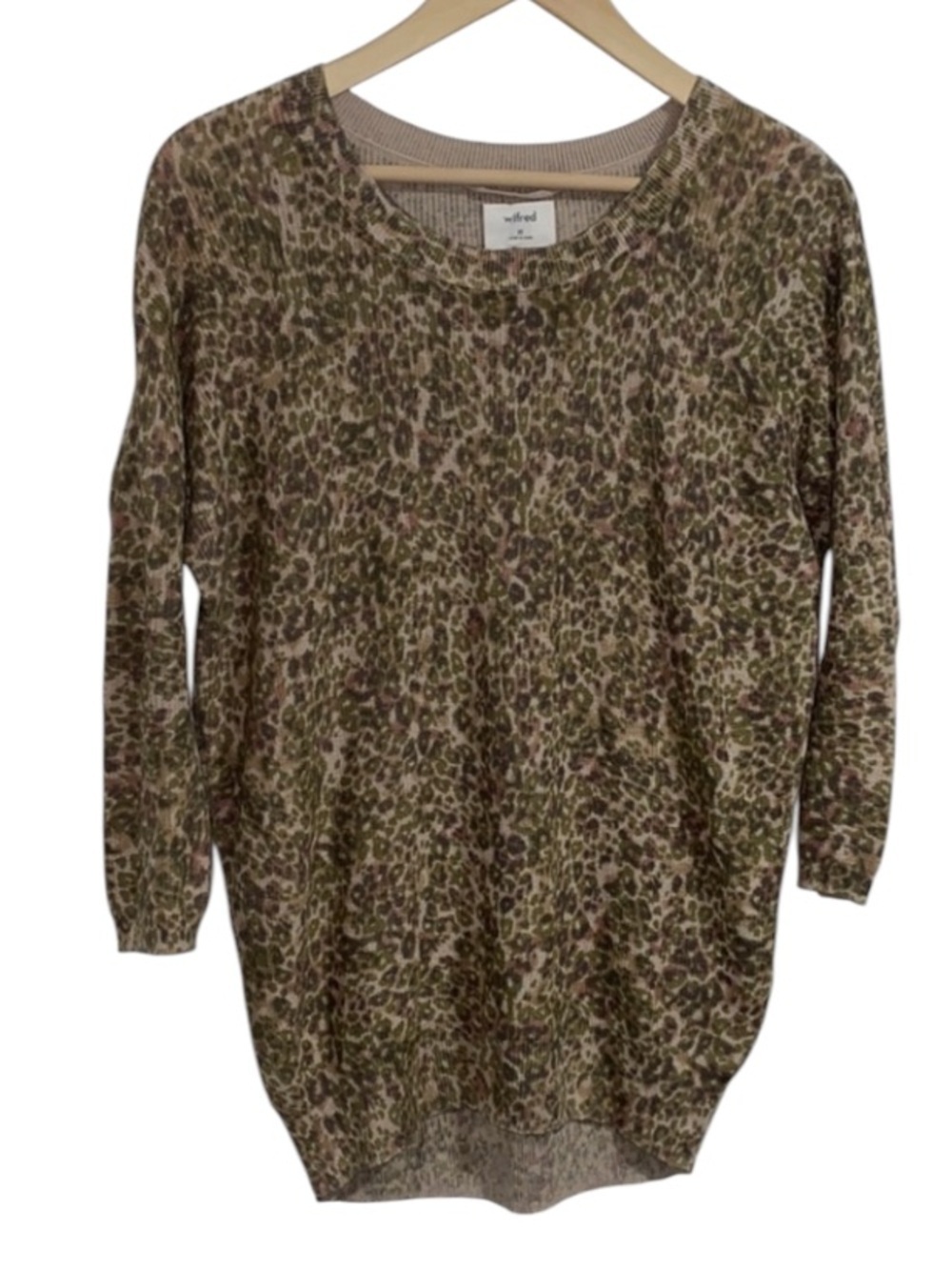 Wilfred leopard sweater Balzac xs soft silk cashmere blend lightweight aritzia